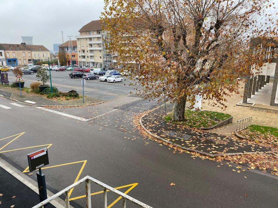 Propre Spacieux Renove Pratique Proche Centre Montceau-les-Mines Exterior foto